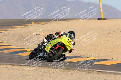 media/Oct-07-2023-CVMA (Sat) [[f84d08e330]]/Race 13 500 Supersport-350 Supersport/
